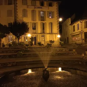 https://au-detour-du-larrech.midi-pyreneeshotels.com